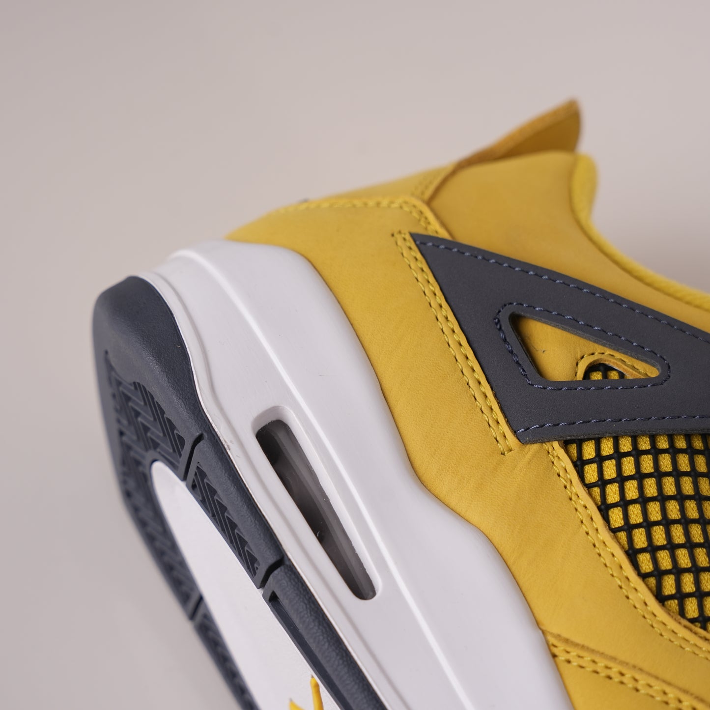 Air Jordan 5 Retro 2025