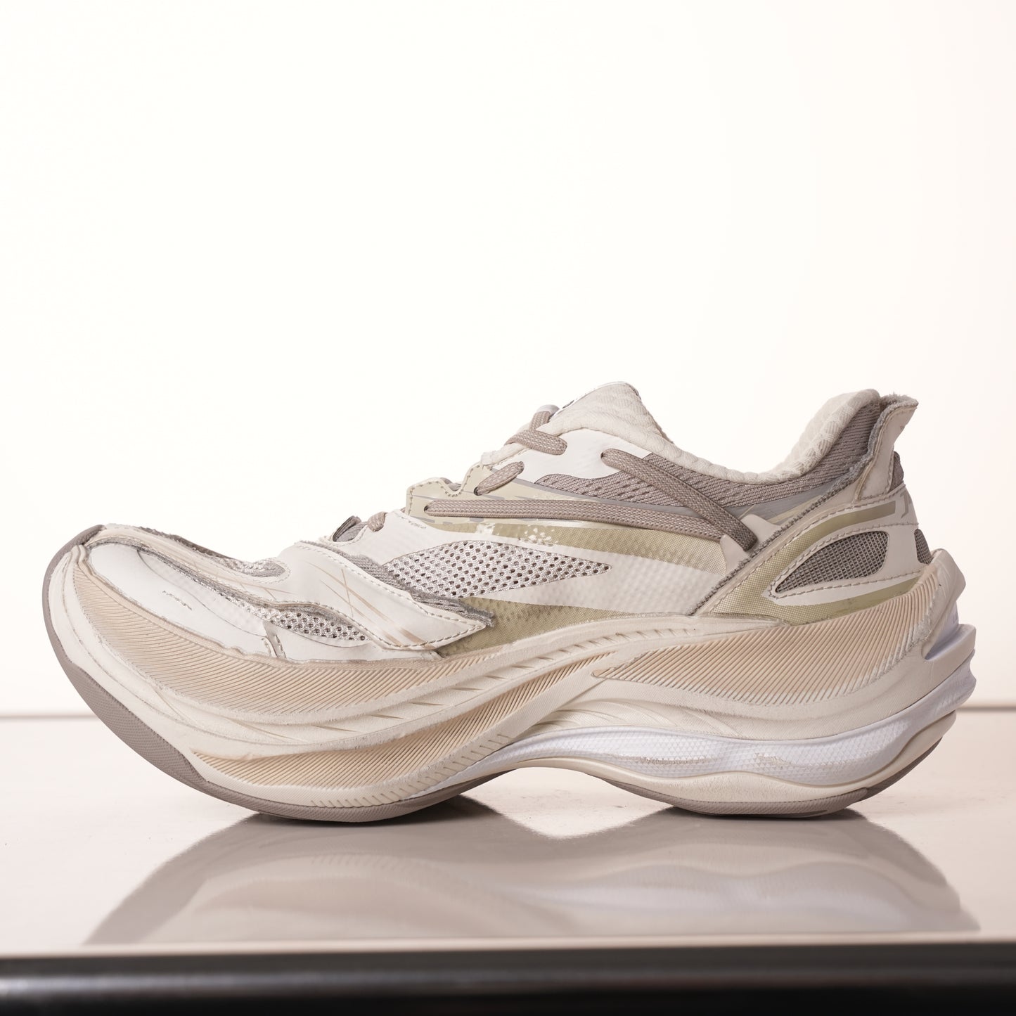 Balenciaga Jet White
