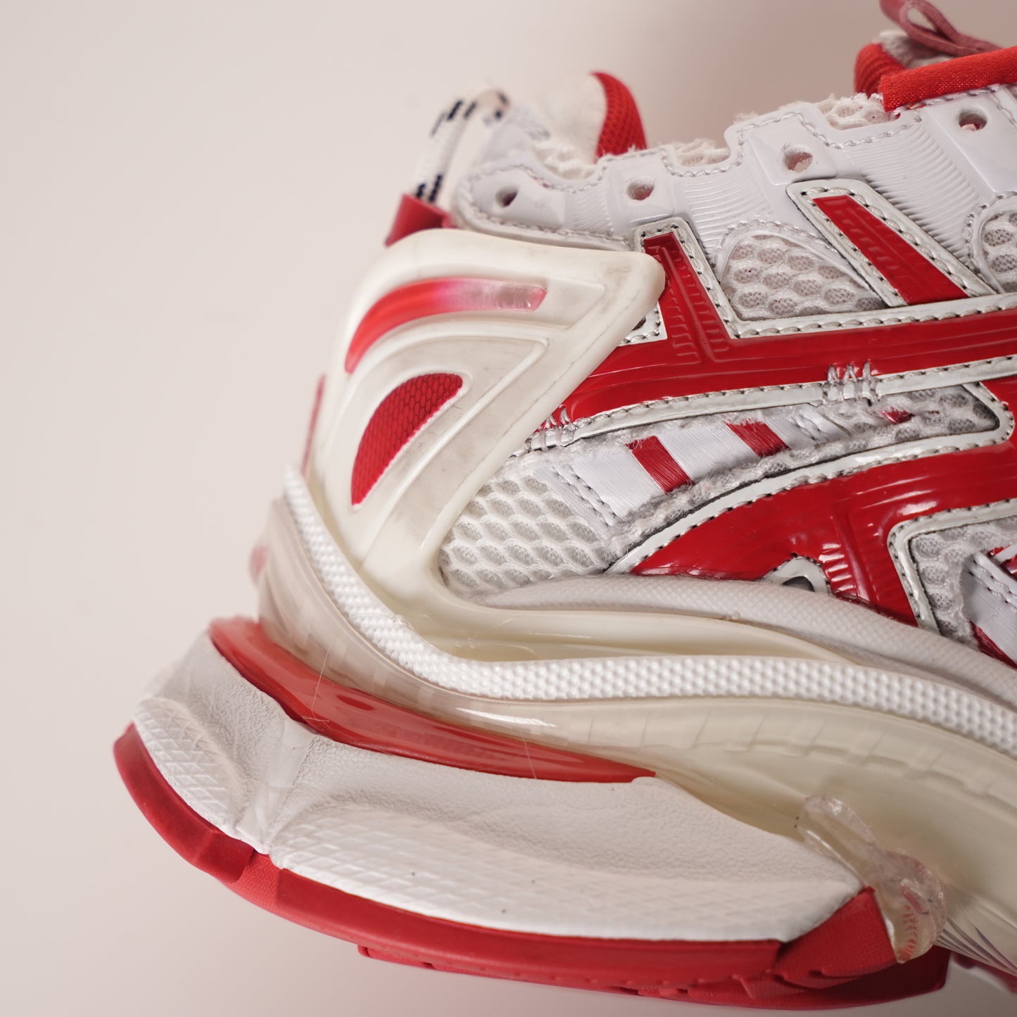 Balenciaga Runner White Red 677402 W3RB2 9060