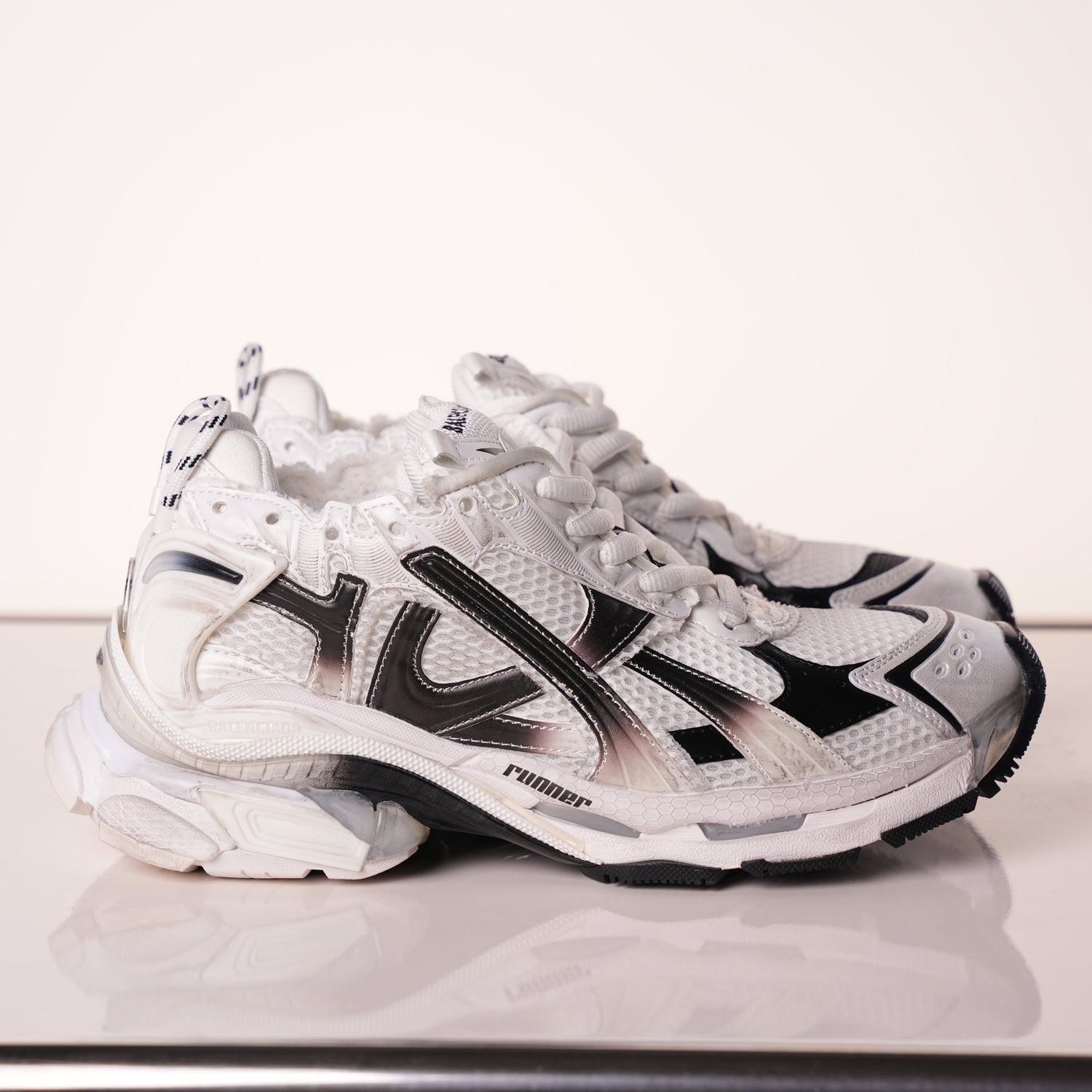 Balenciaga Runner