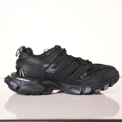 Balenciaga Track Sneaker White Graffiti 542436 WTRHW 1090