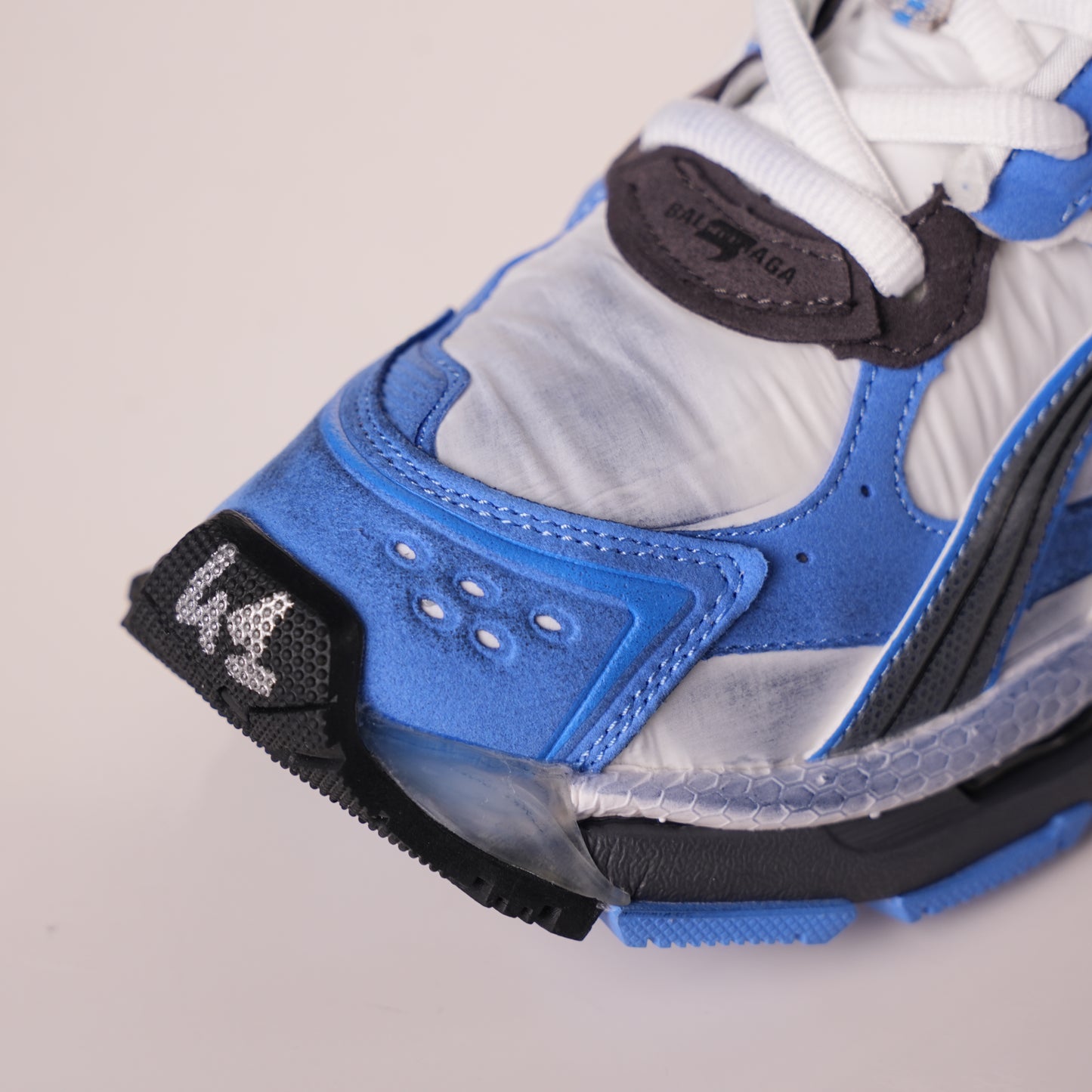 Balenciaga Runner Sneaker 'Worn-Out - Blue Grey' 772774 W3RNY 4912