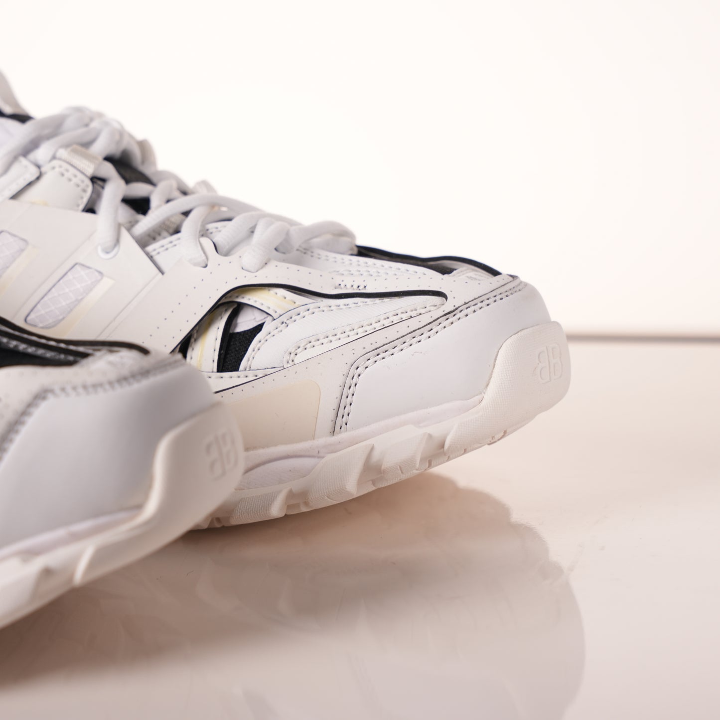 Balenciaga Track White Black 542023 W3AC1 9010 (NO LED)