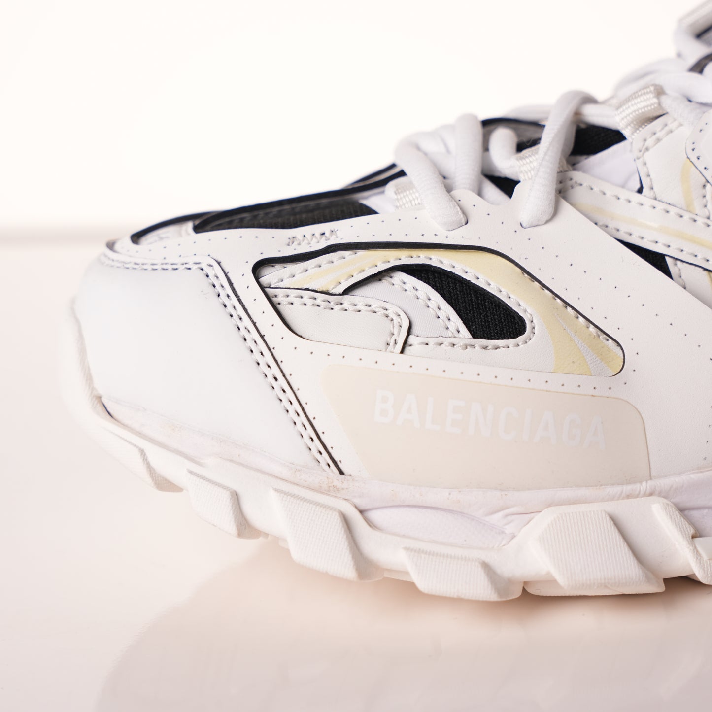 Balenciaga Track White Black 542023 W3AC1 9010 (NO LED)