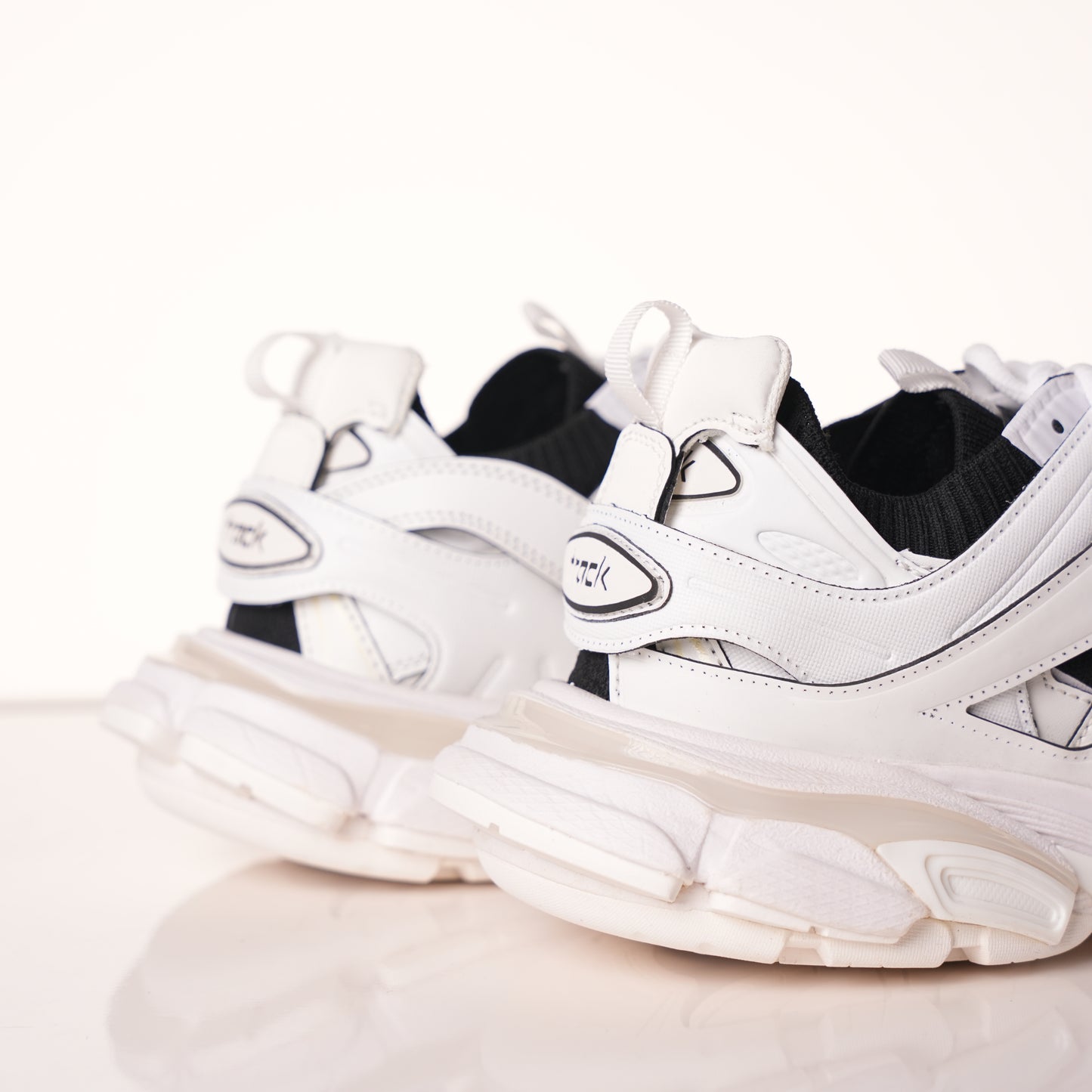 Balenciaga Track White Black 542023 W3AC1 9010 (NO LED)
