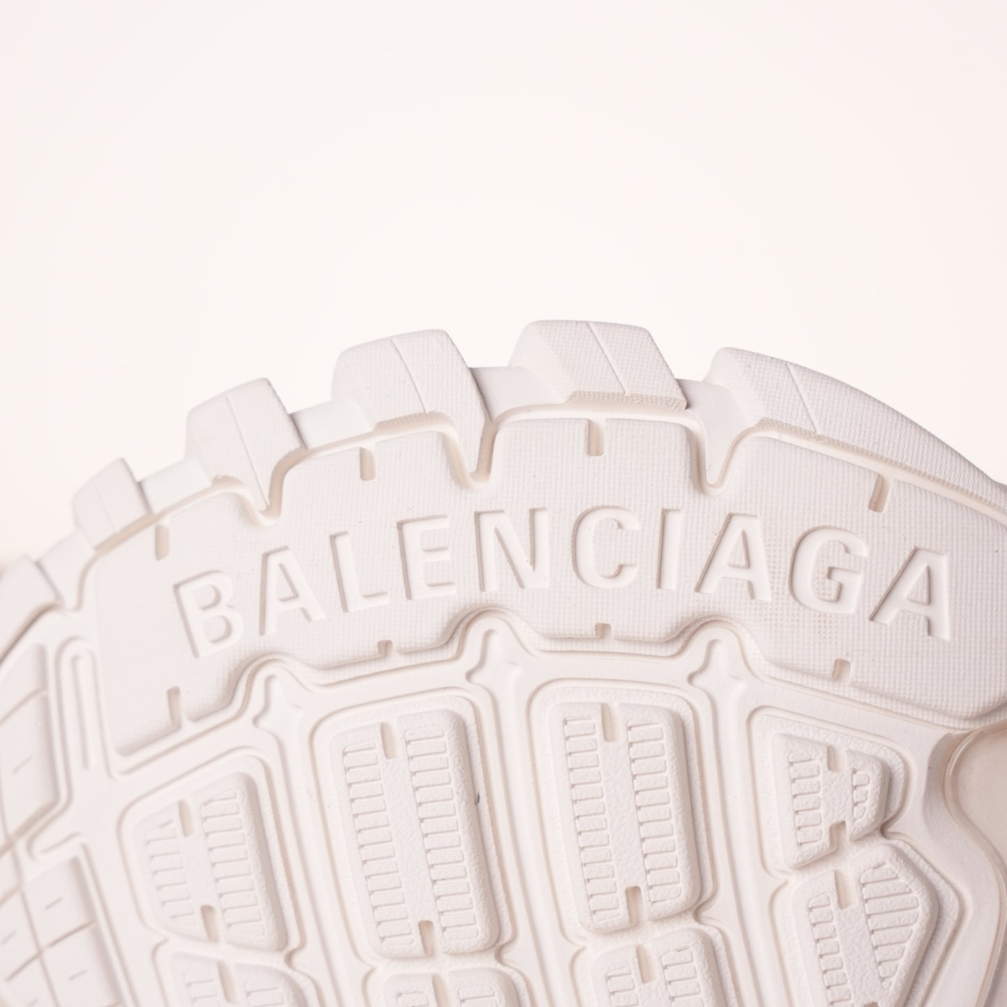 Balenciaga Track White Black 542023 W3AC1 9010 (NO LED)