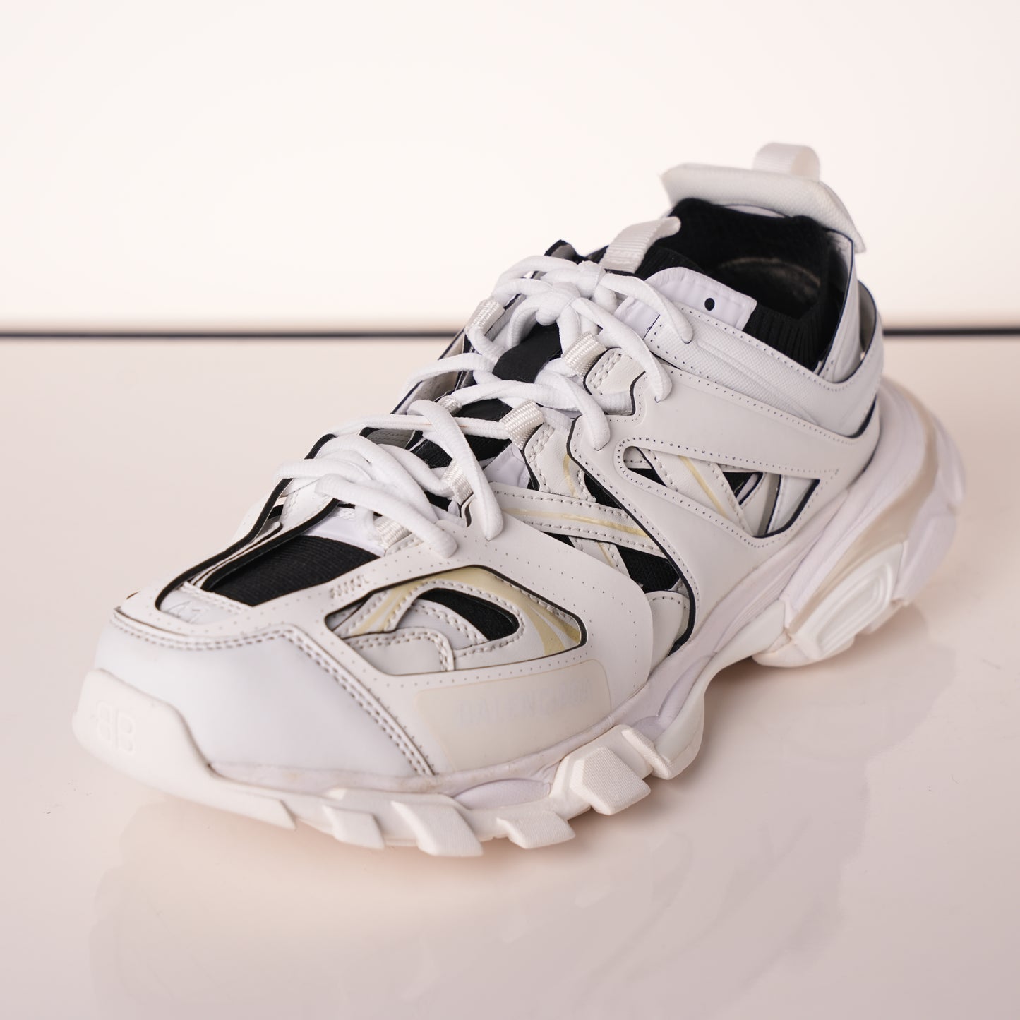 Balenciaga Track White Black 542023 W3AC1 9010 (NO LED)