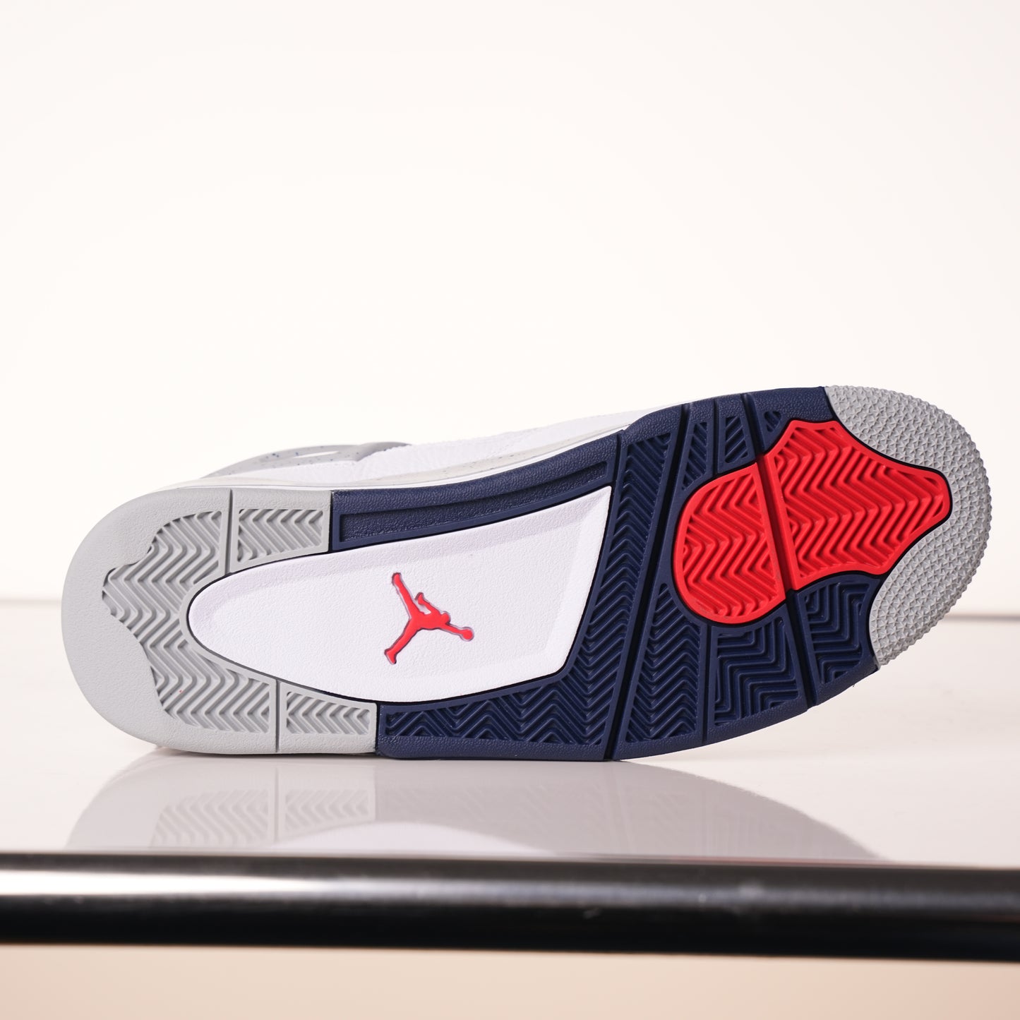Air Jordan 4 Retro Midnight Navy DH6927-140