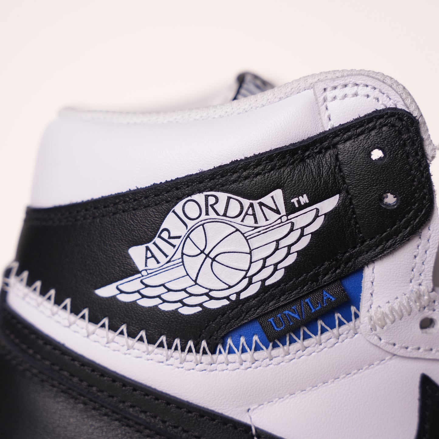 Union LA x Air Jordan 1 Retro Lightning UN Black And White II7282-100