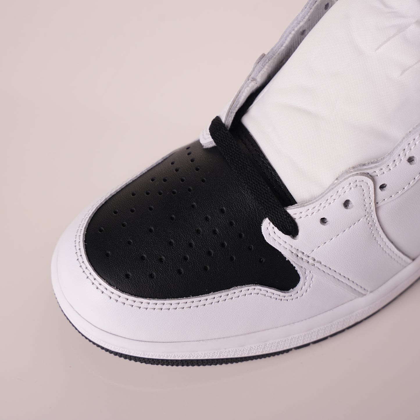 Union LA x Air Jordan 1 Retro Lightning UN Black And White II7282-100
