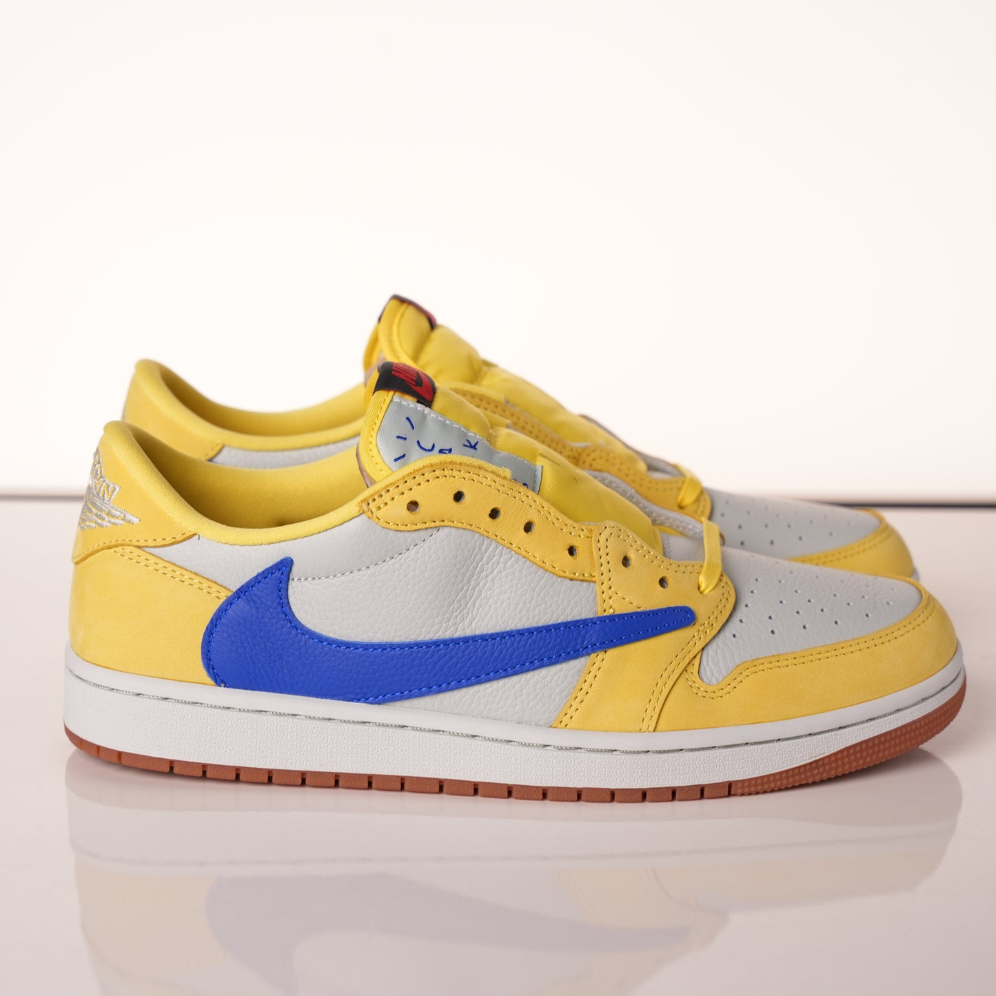 Air Jordan 1 Retro Low OG SP Travis Scott Canary DZ4137-700