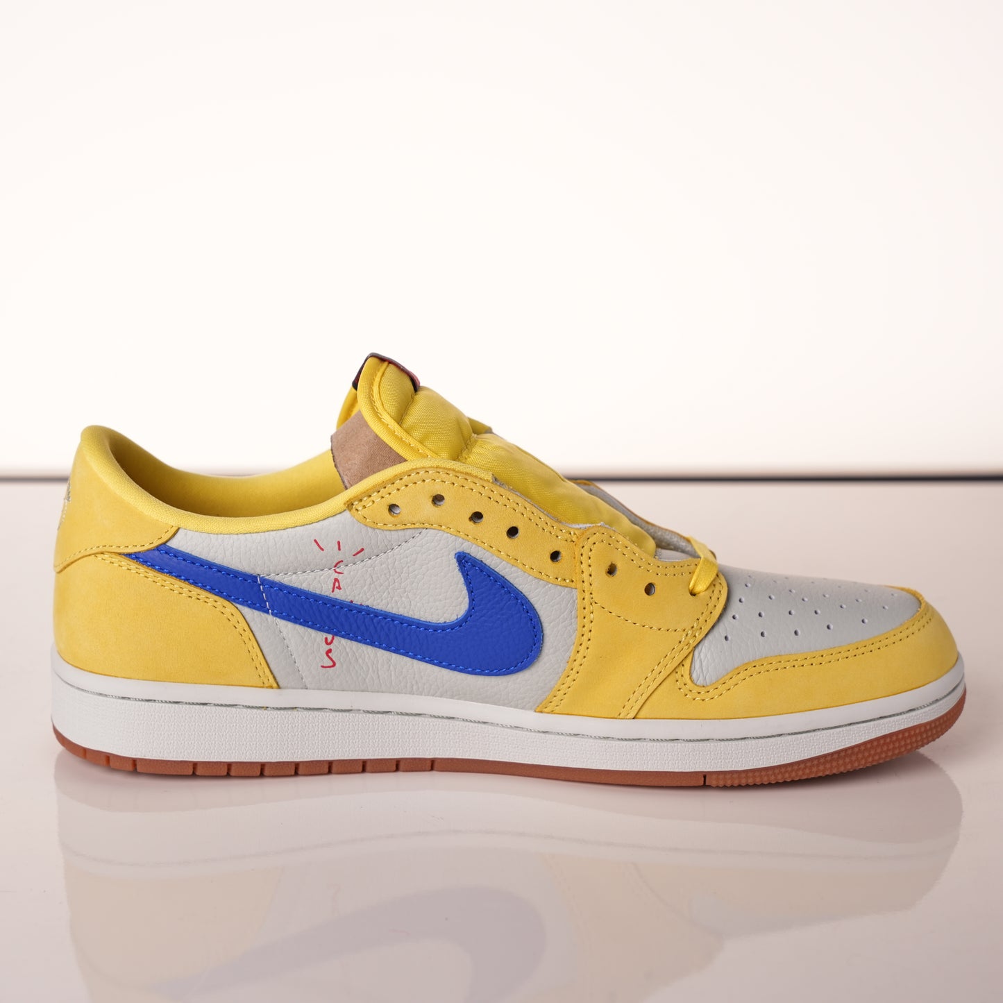 Air Jordan 1 Retro Low OG SP Travis Scott Canary DZ4137-700