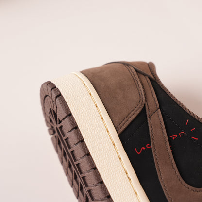 Air Jordan 1 Retro Low OG SP Travis Scott CQ4277-001