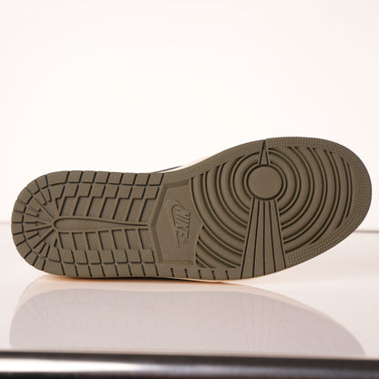 Air Jordan 1 Retro Low OG SP Travis Scott Olive (W) DZ4137-106