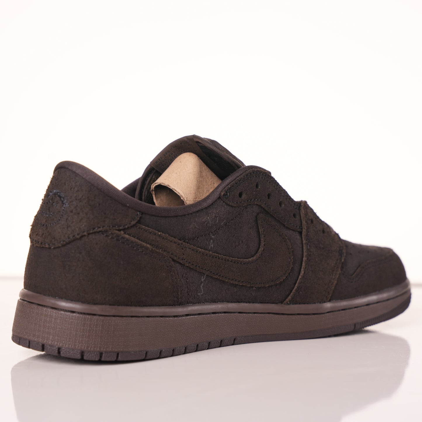 Travis Scott x Air Jordan 1 Low OG SP 'Velvet Brown' DM7866-202