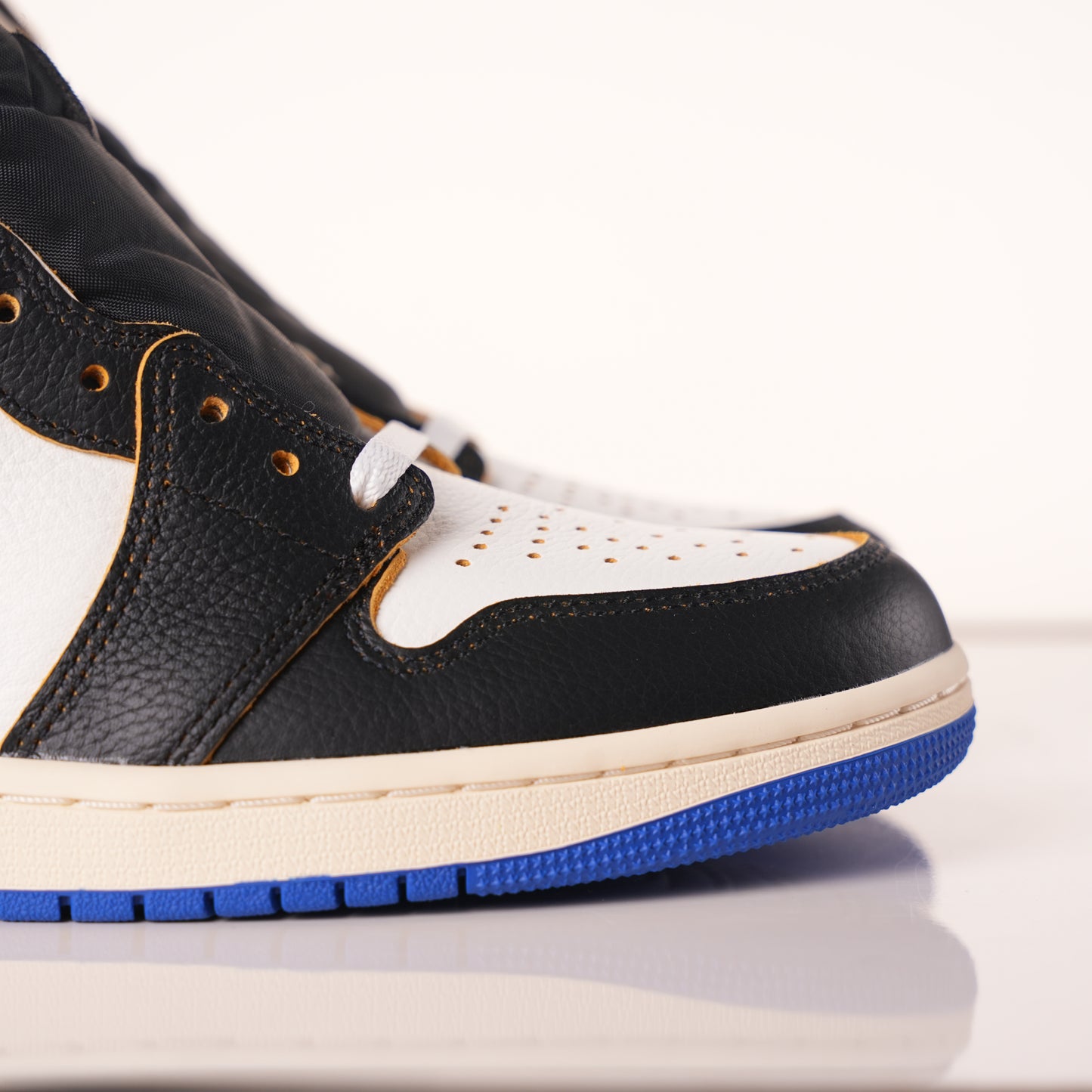 Union LA x Air Jordan 1 Retro Lightning UN IO7847-002