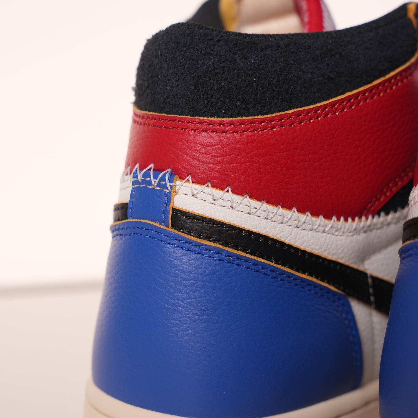 Union LA x Air Jordan 1 Retro Lightning UN IO7847-002