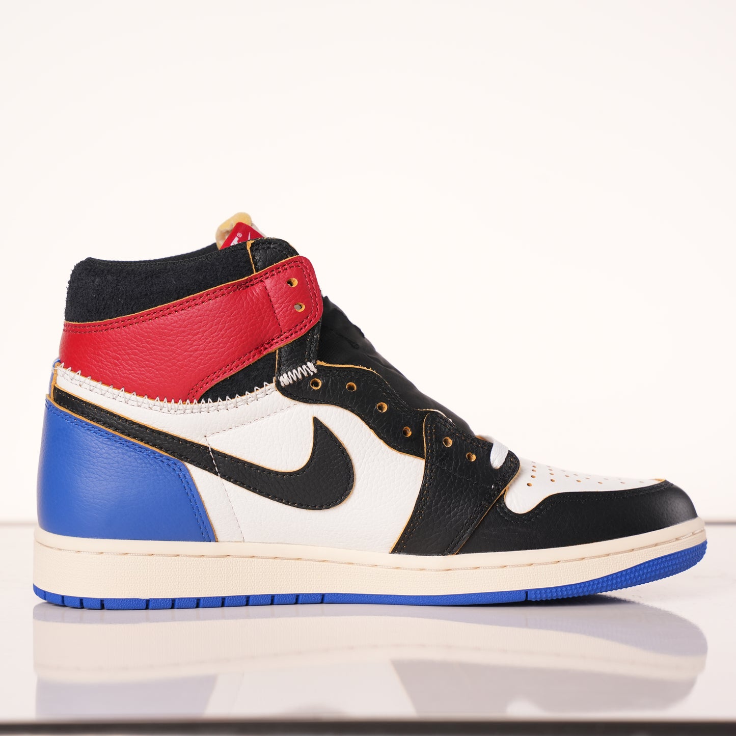 Union LA x Air Jordan 1 Retro Lightning UN IO7847-002