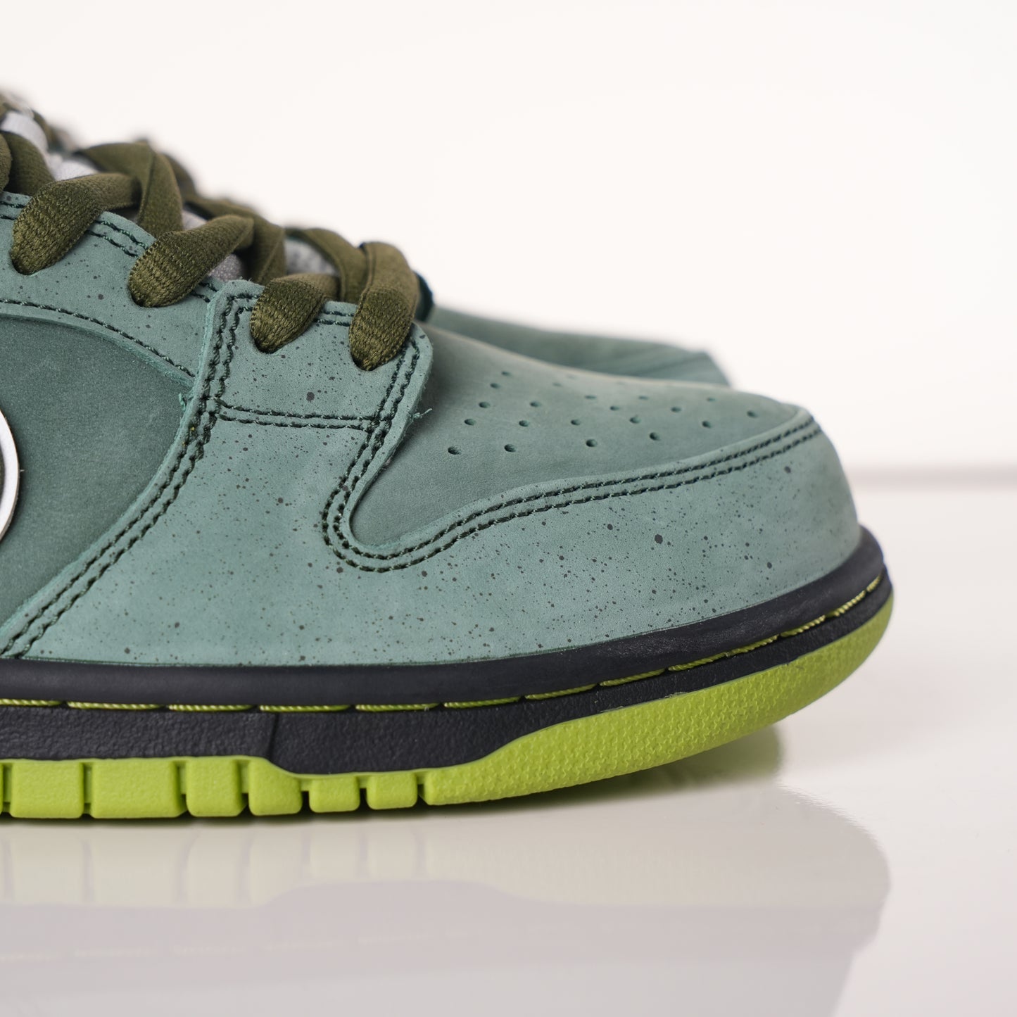 Nike SB Dunk Low Concepts Green Lobster