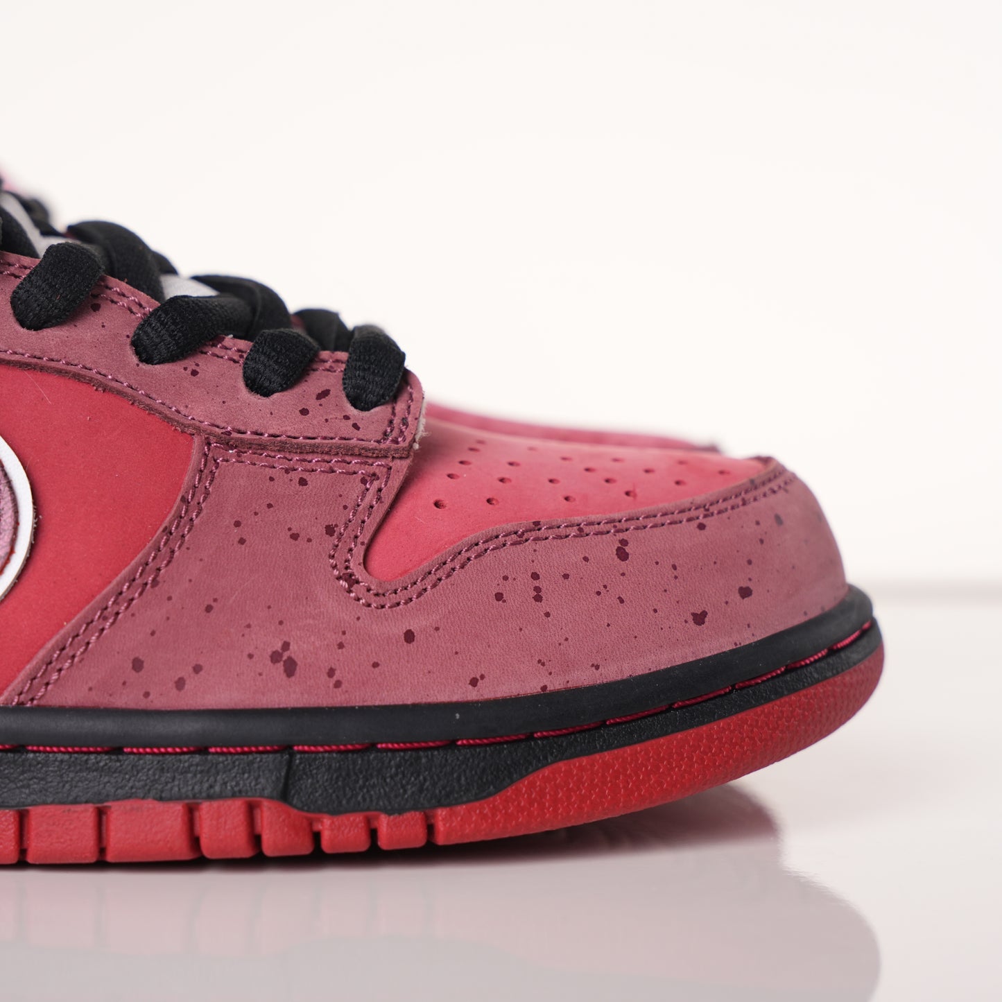 Nike SB Dunk Low Concepts Red Lobster