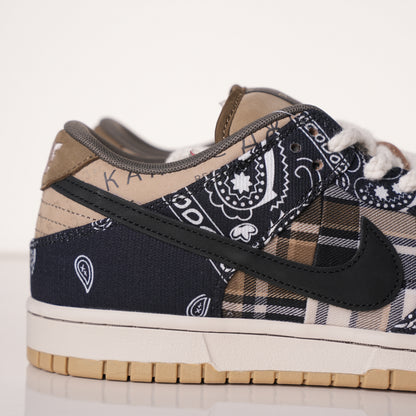 Nike SB Dunk Low Travis Scott