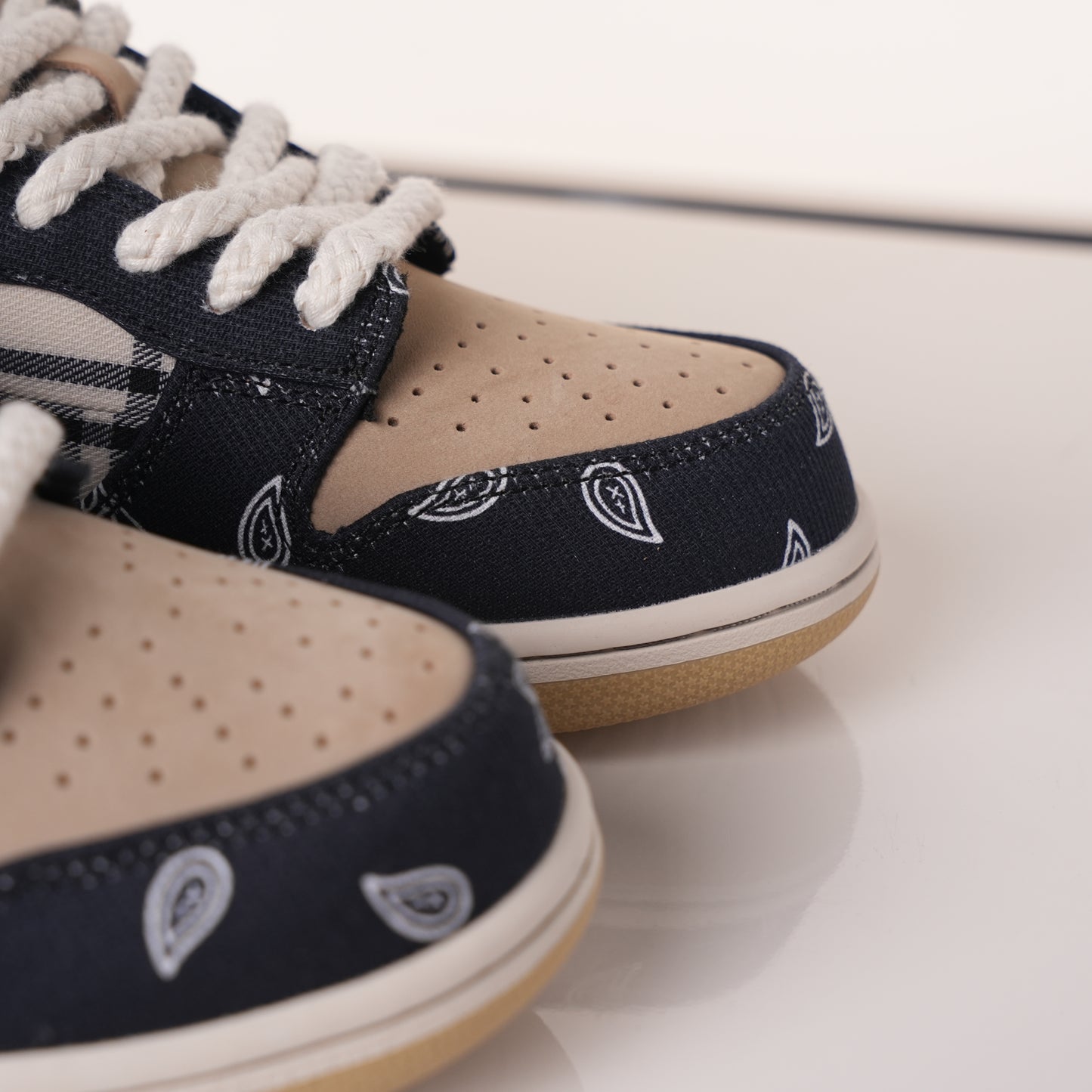 Nike SB Dunk Low Travis Scott