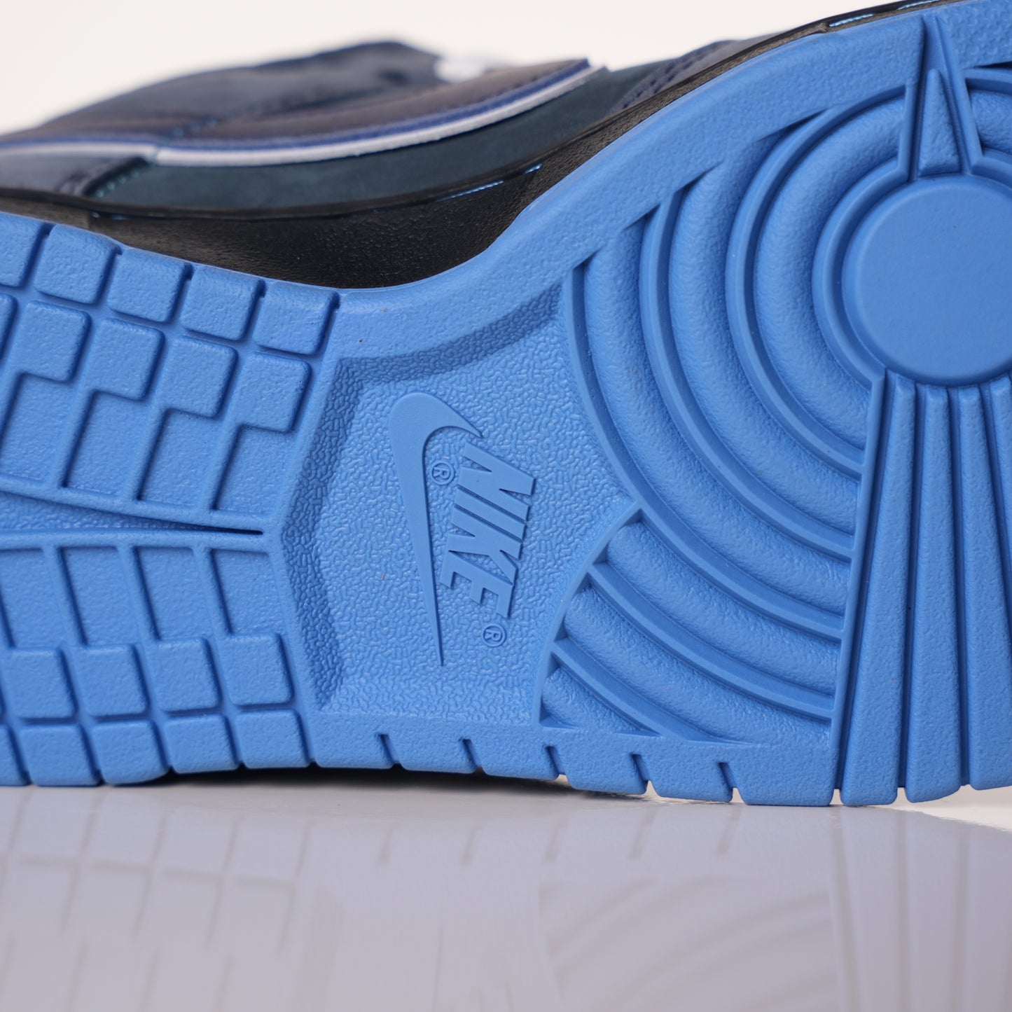 Nike SB Dunk Low Concepts Blue Lobster