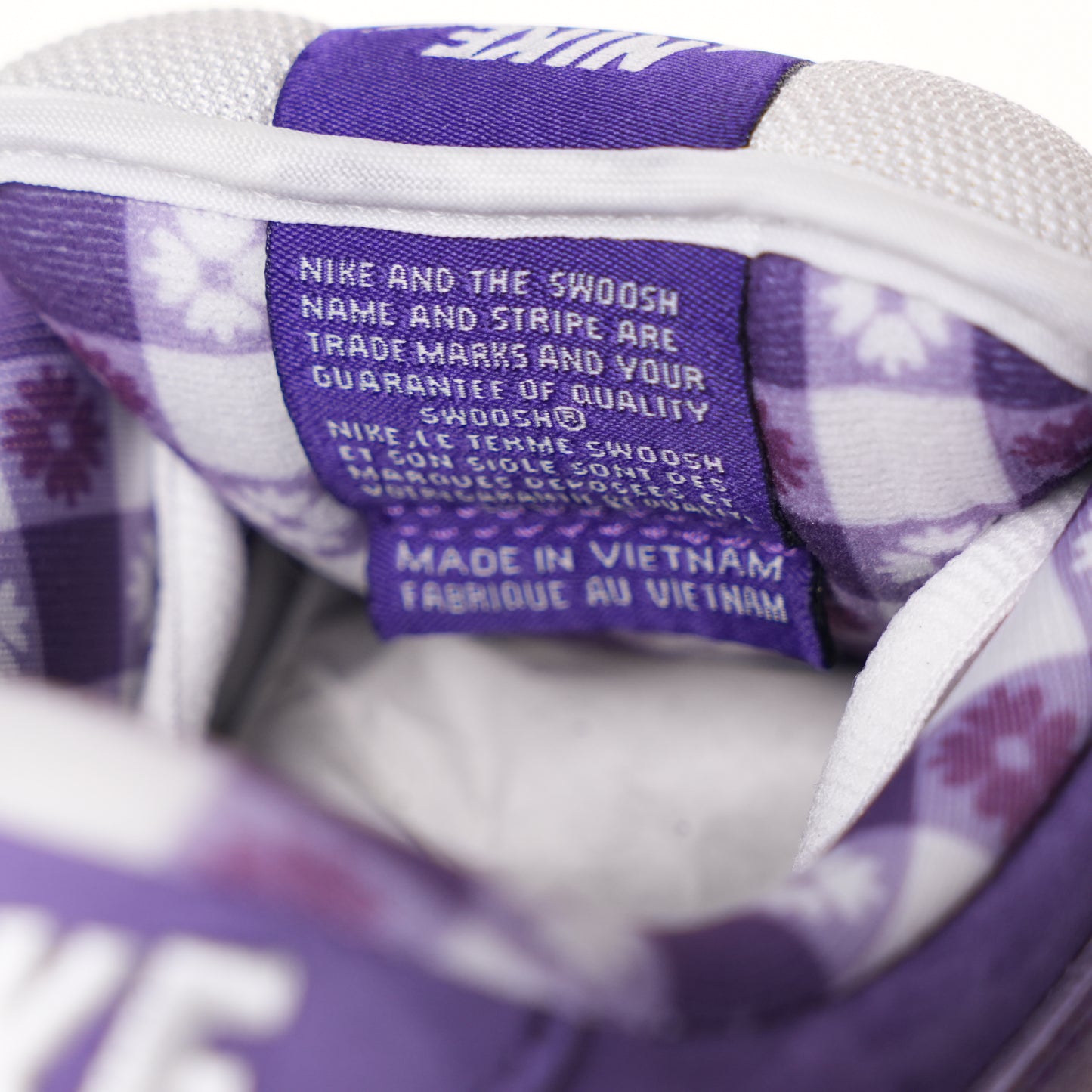 Nike SB Dunk Low Pro OG QS Purple Lobster