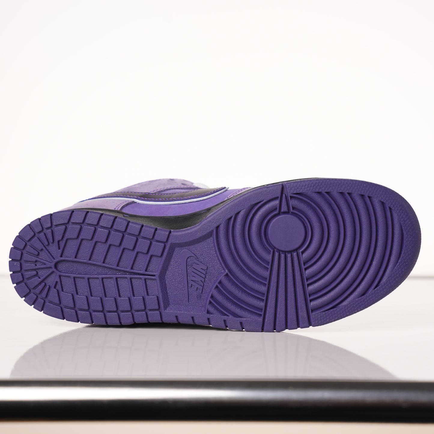 Nike SB Dunk Low Pro OG QS Purple Lobster