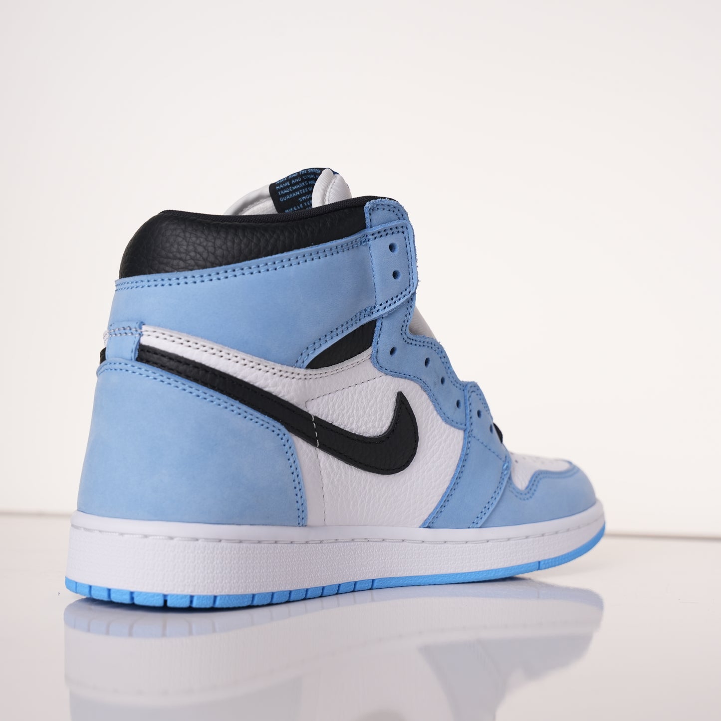 Air Jordan 1 Retro High White University Blue 555088-134