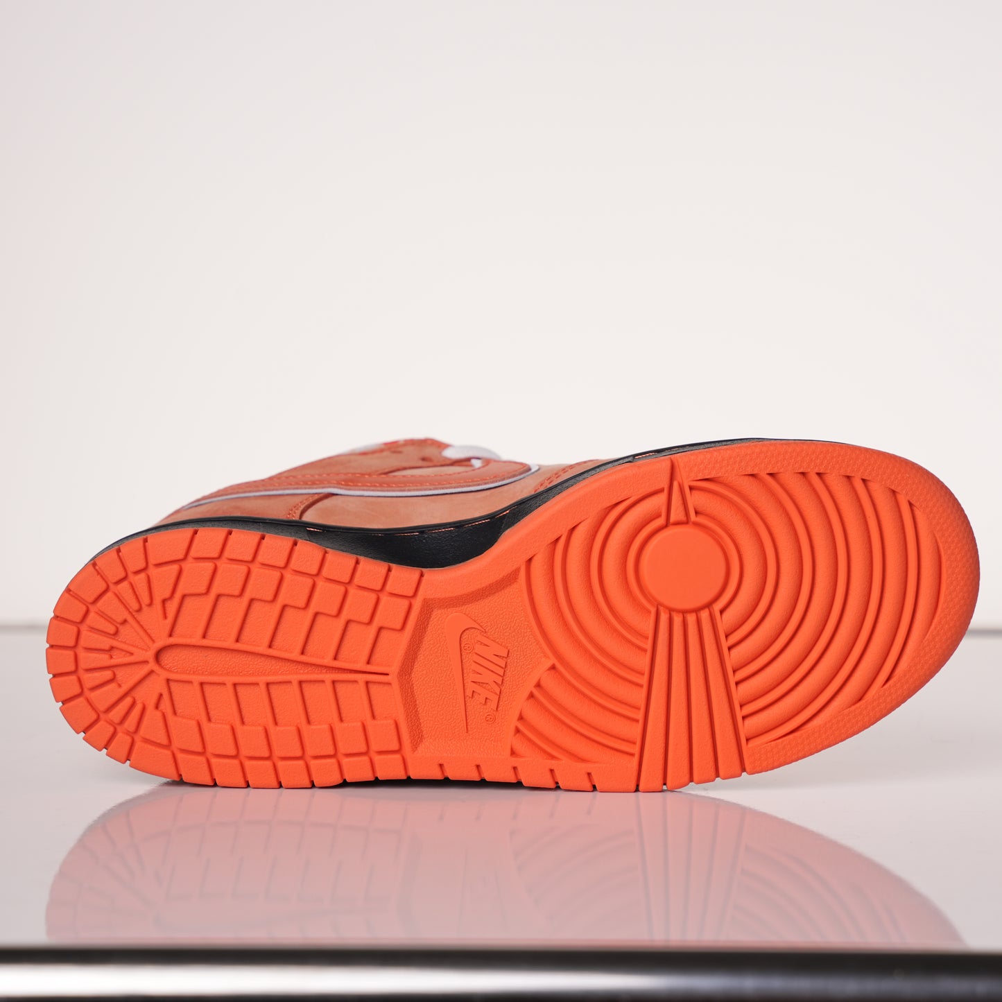 Nike SB Dunk Low Concepts Orange Lobster