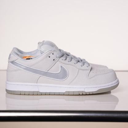 CONCEPTS × Nike Dunk SB Low White Lobster