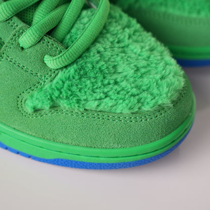 Nike SB Dunk Low Grateful Dead Bears green