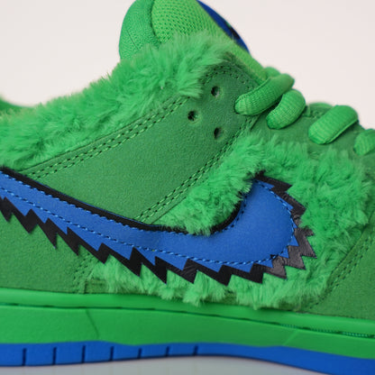 Nike SB Dunk Low Grateful Dead Bears green