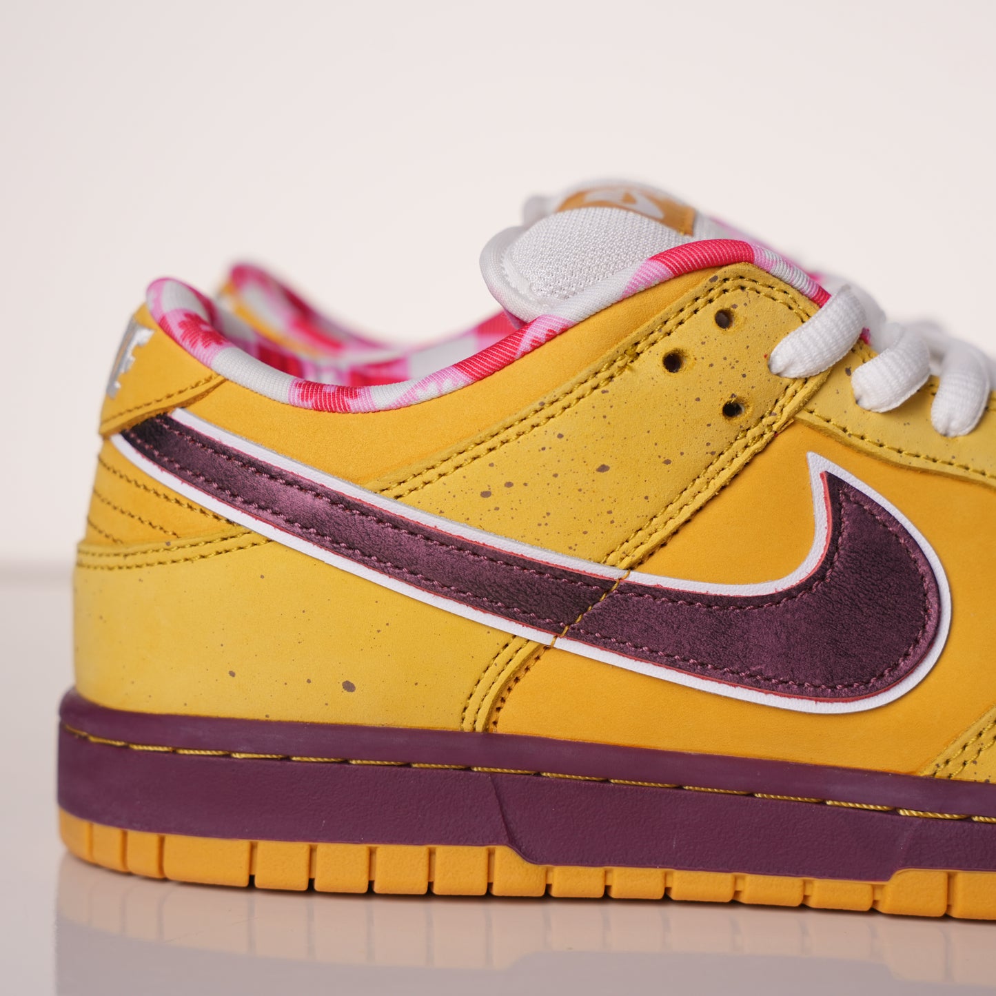 Nike SB Dunk Low Yellow Lobster 313170-137566