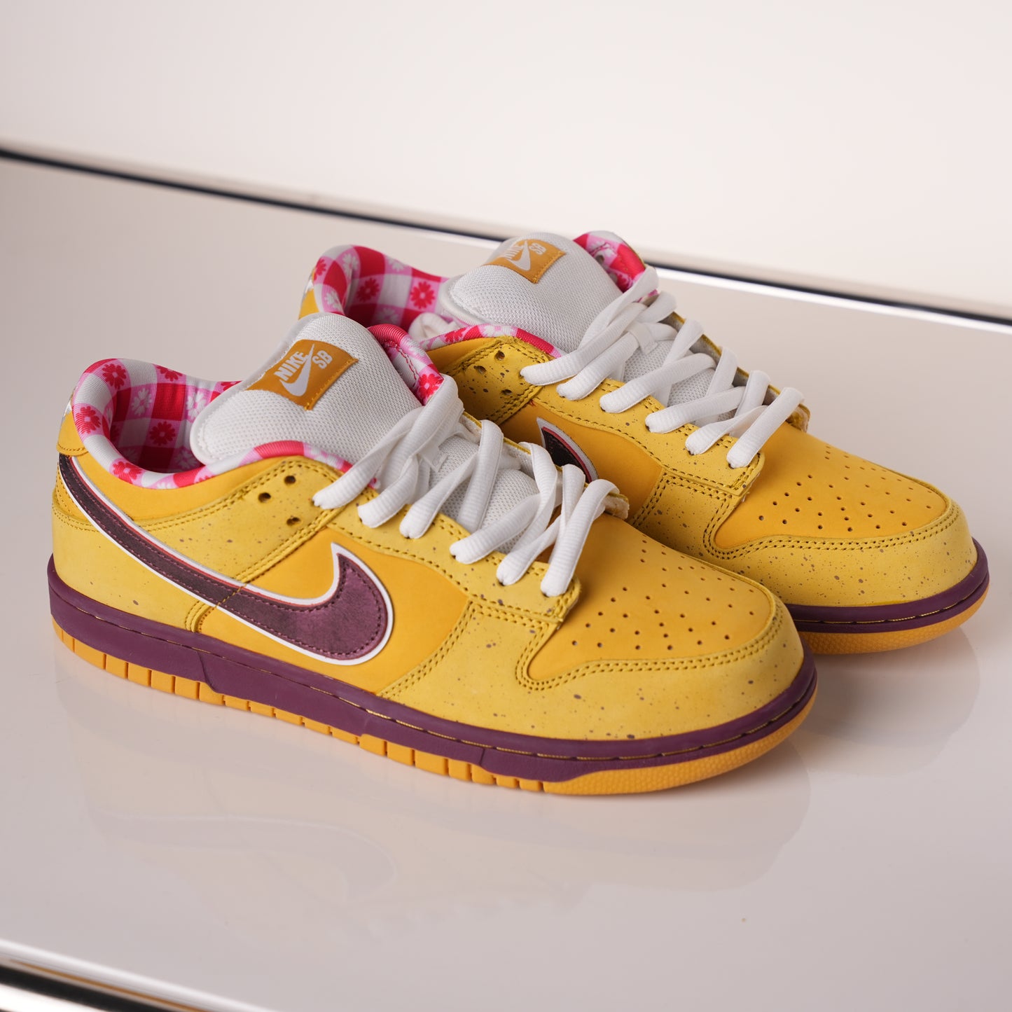 Nike SB Dunk Low Yellow Lobster 313170-137566