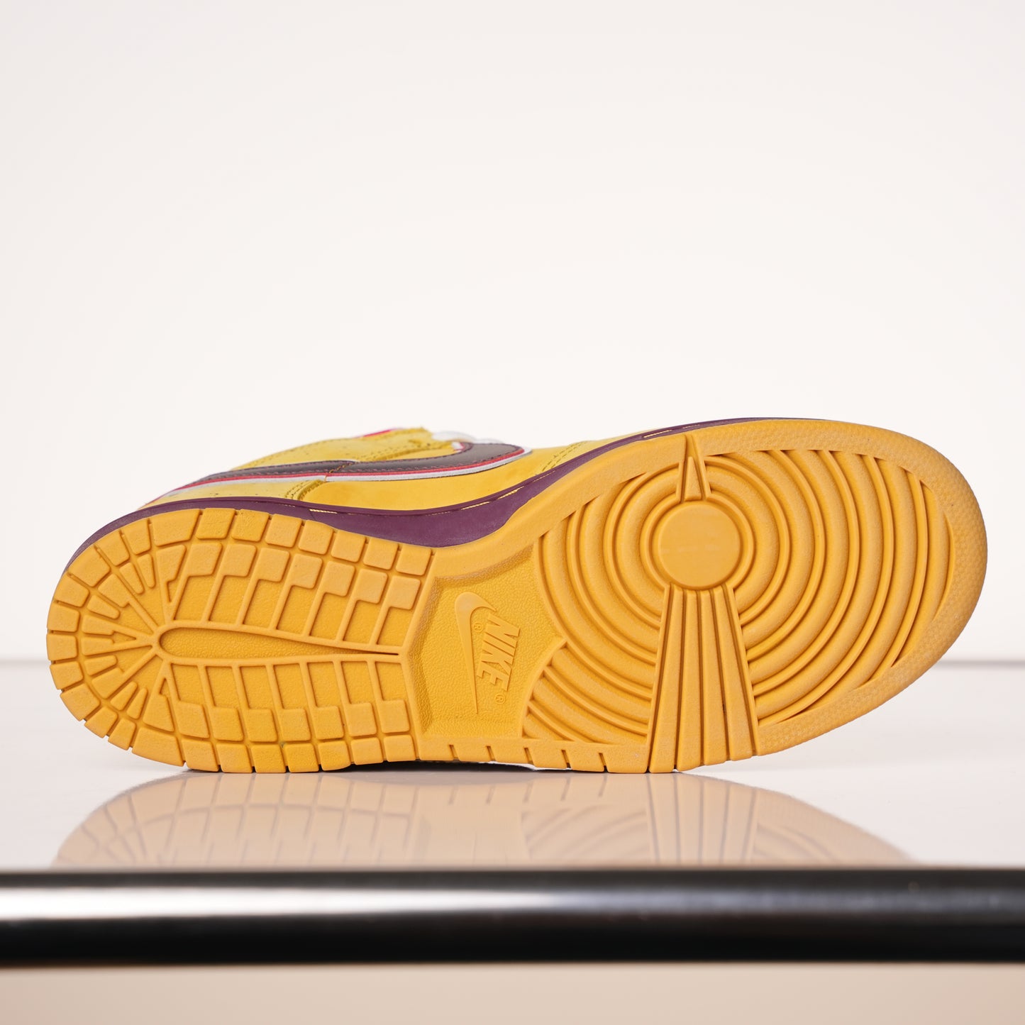 Nike SB Dunk Low Yellow Lobster 313170-137566