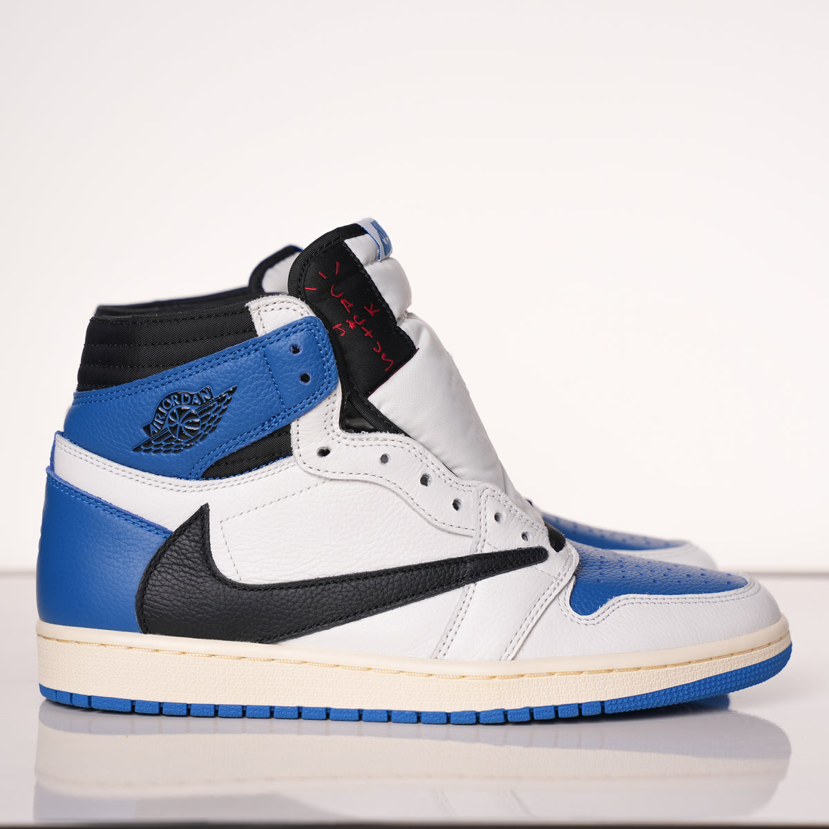 Air Jordan 1 Retro High OG SP Fragment x Travis Scott DH3227-105