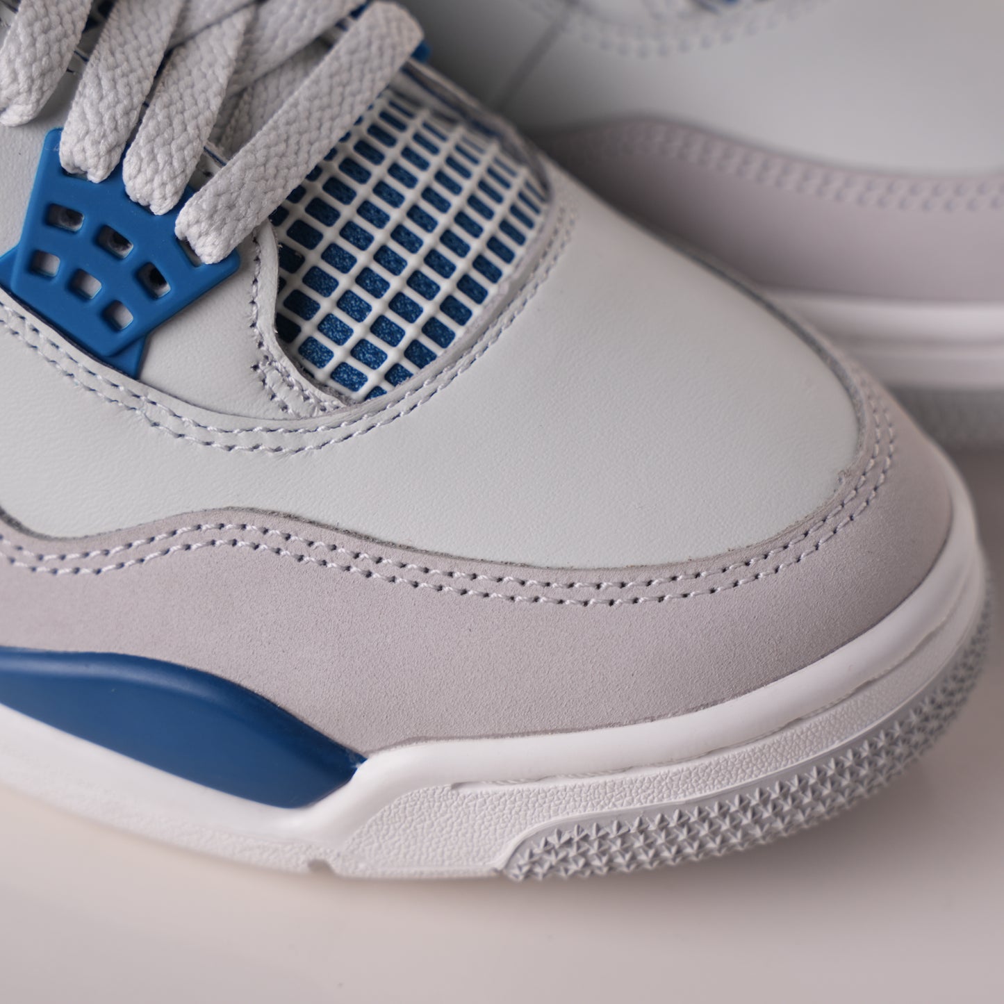 Air Jordan 4 OG “Military Blue” (2024) FV5029-141