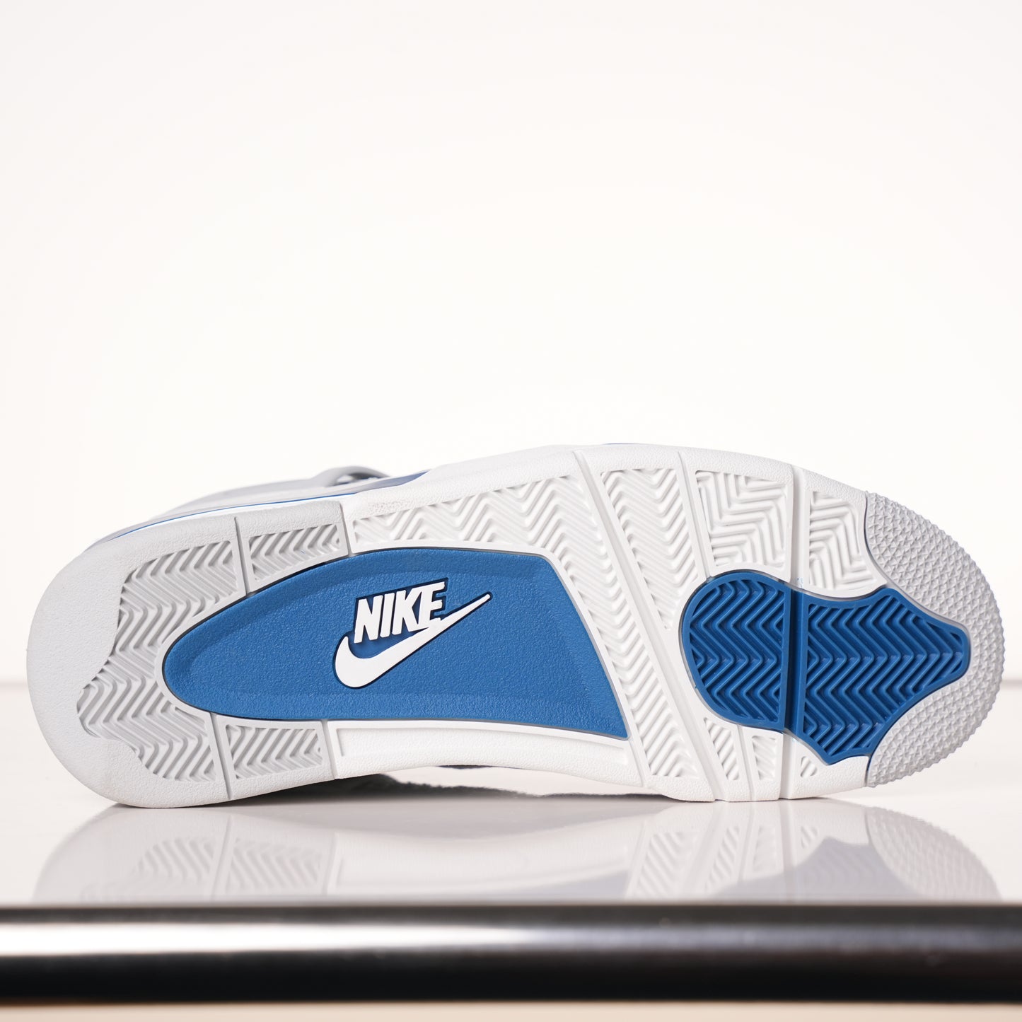 Air Jordan 4 OG “Military Blue” (2024) FV5029-141