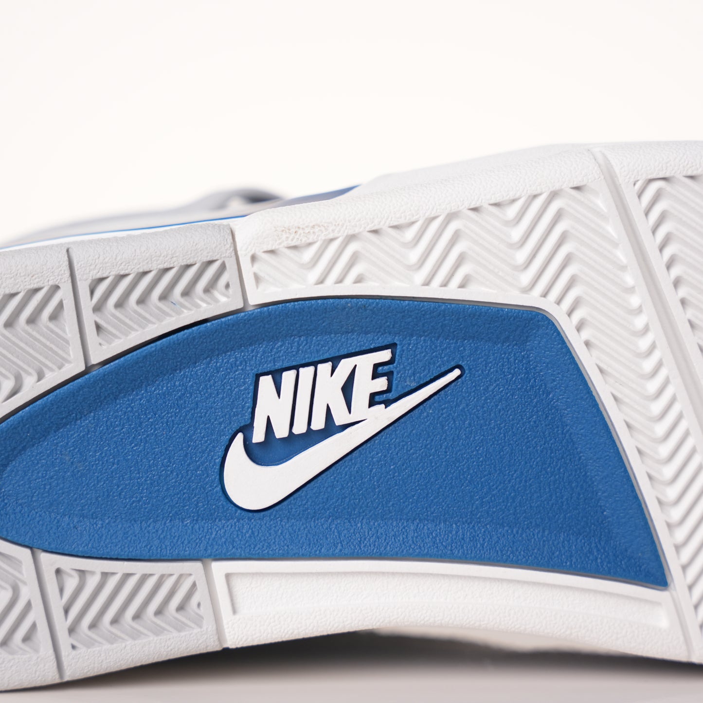 Air Jordan 4 OG “Military Blue” (2024) FV5029-141