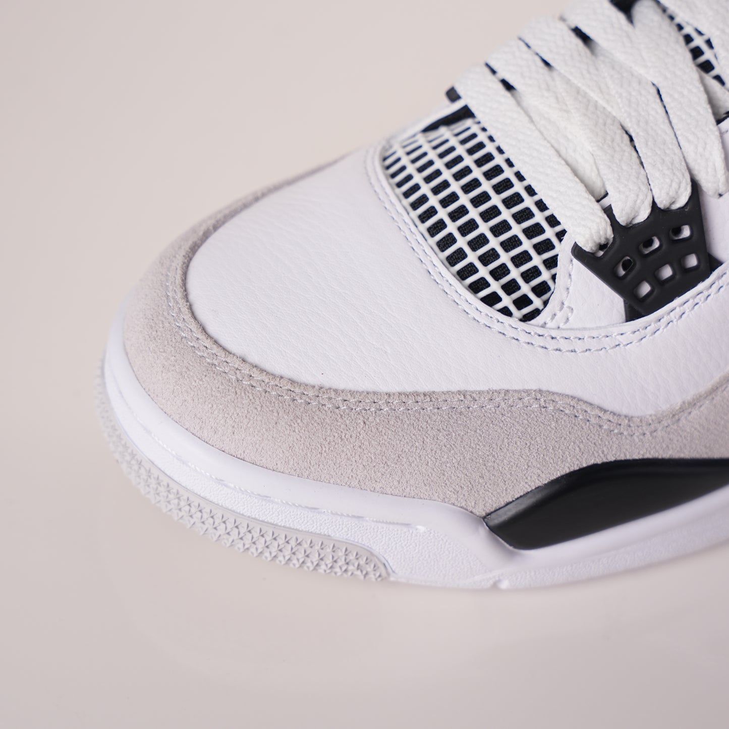 Air Jordan 4 Military Black DH6927-111