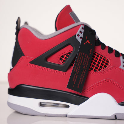 Air Jordan 4 Retro "Toro Bravo" (2026) FQ8138-600