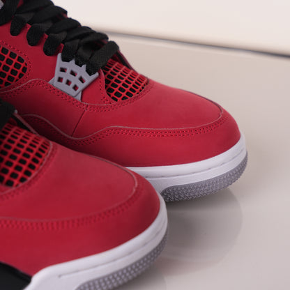 Air Jordan 4 Retro "Toro Bravo" (2026) FQ8138-600