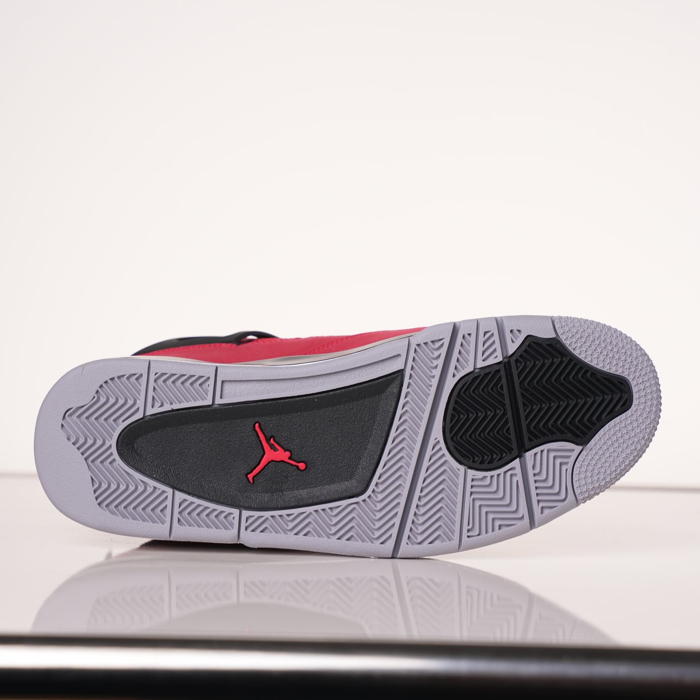 Air Jordan 4 Retro "Toro Bravo" (2026) FQ8138-600