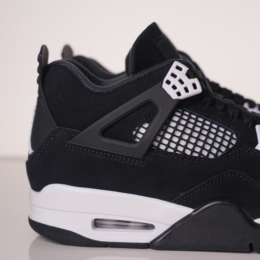 Air Jordan 4 White Thunder FQ8138-001