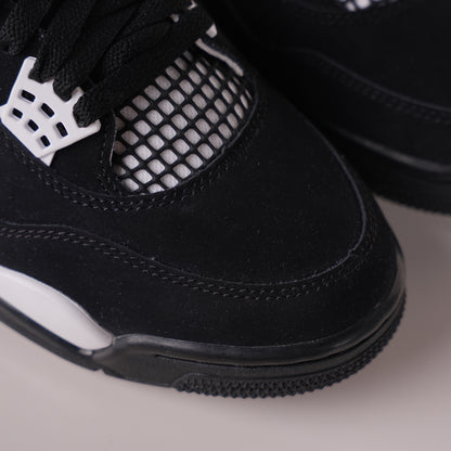 Air Jordan 4 White Thunder FQ8138-001