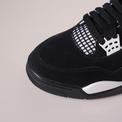Air Jordan 4 White Thunder FQ8138-001