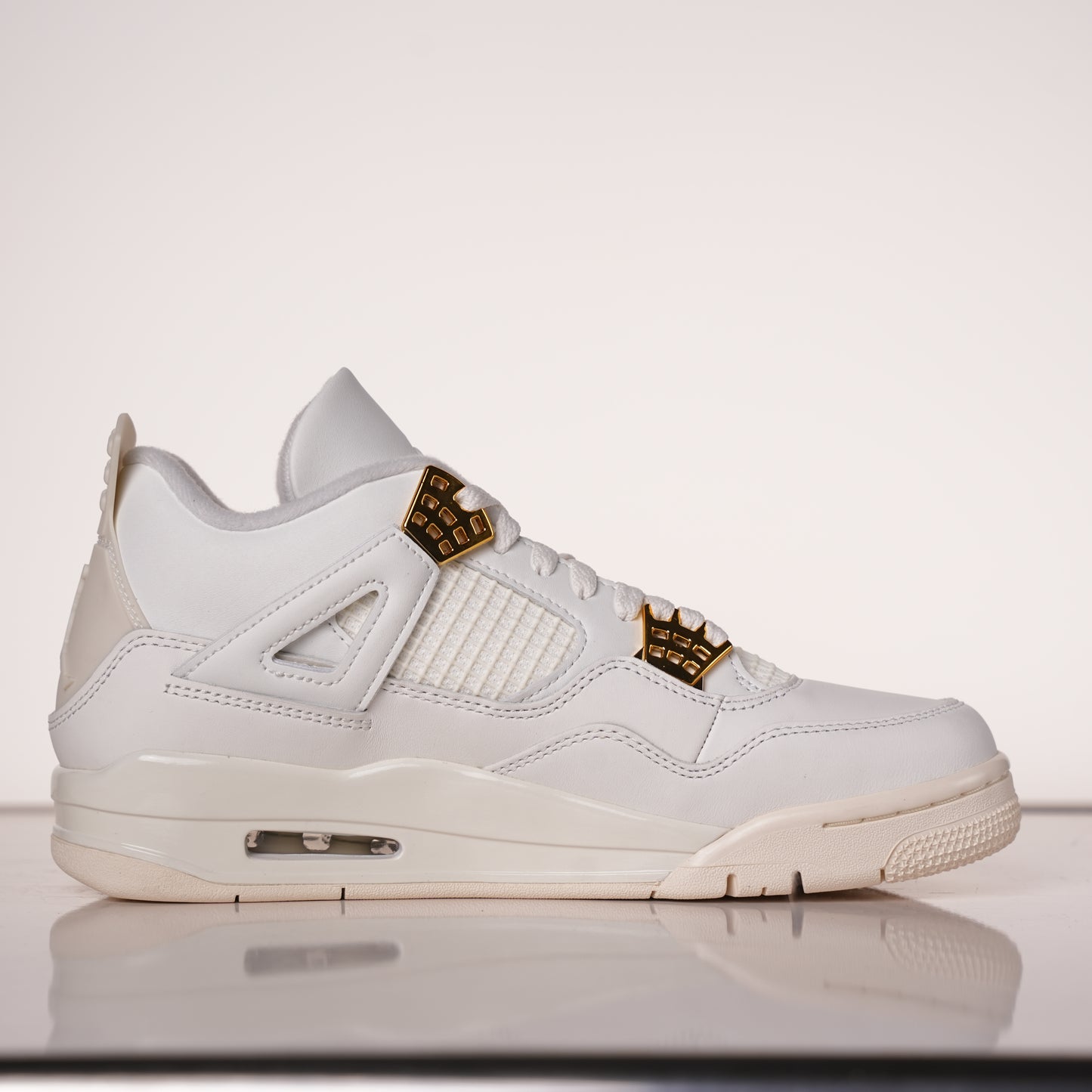 Air Jordan 4 Sail Metallic Gold AQ9129-170