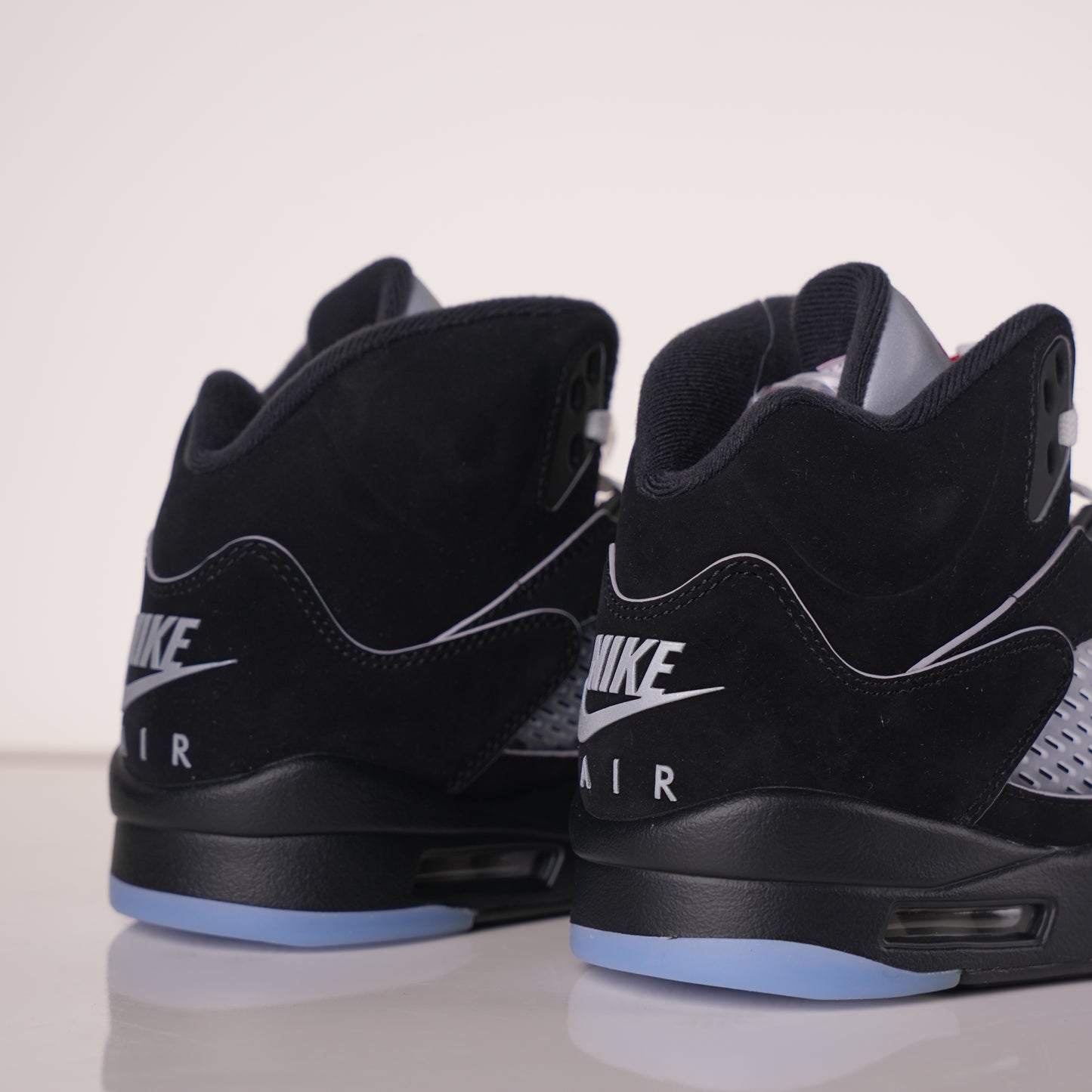Air Jordan 5 Retro OG Black Metallic Reimagined HF3975-001